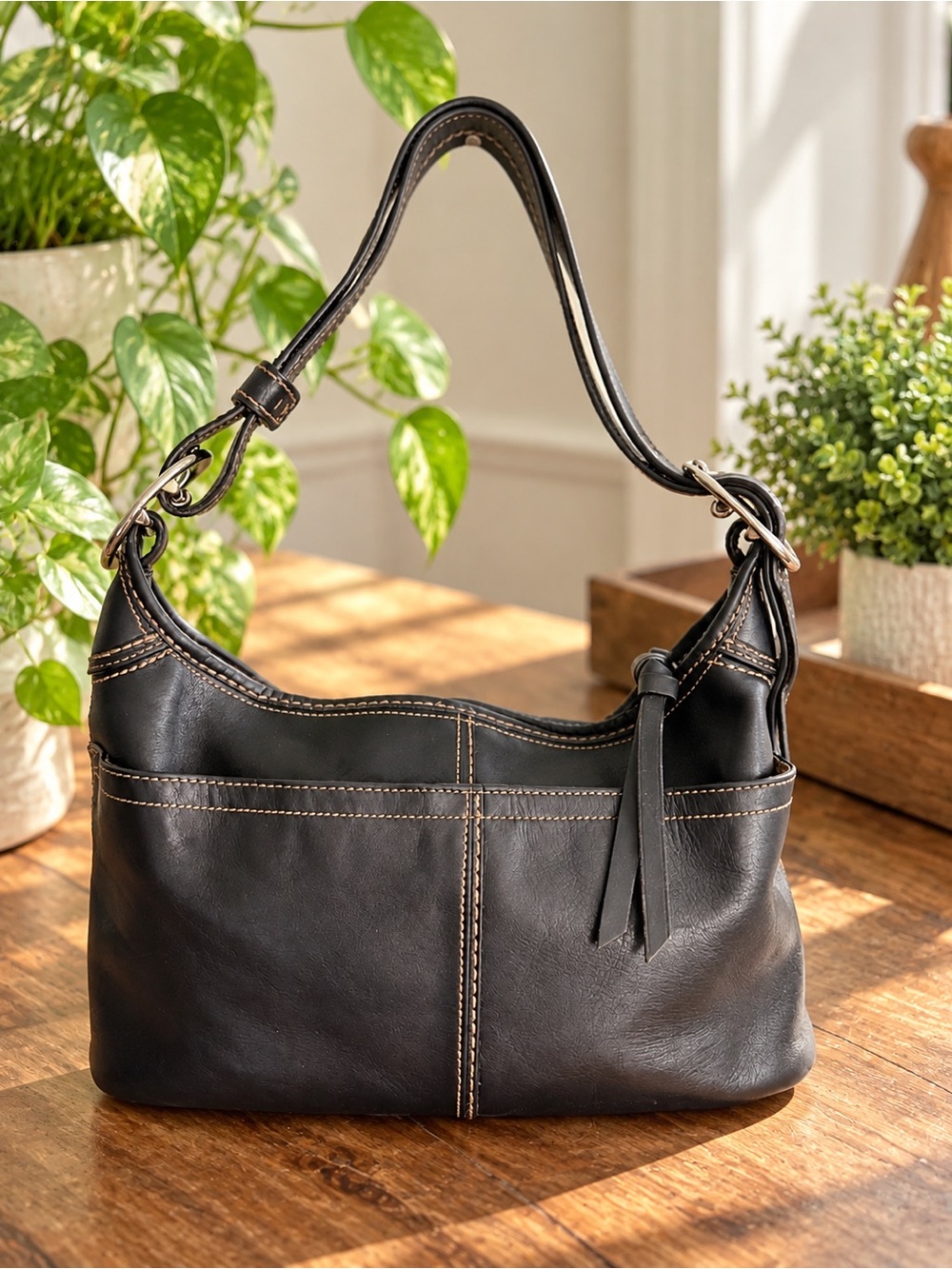 Authentic Coach Vintage Leather Hobo Bag